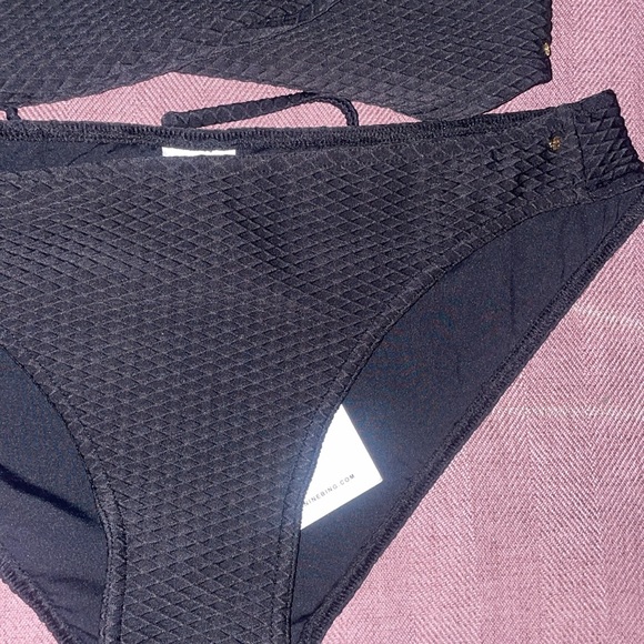 💞NWT Anine Bing Black 2 pieces swimsuit - Picture 3 of 4